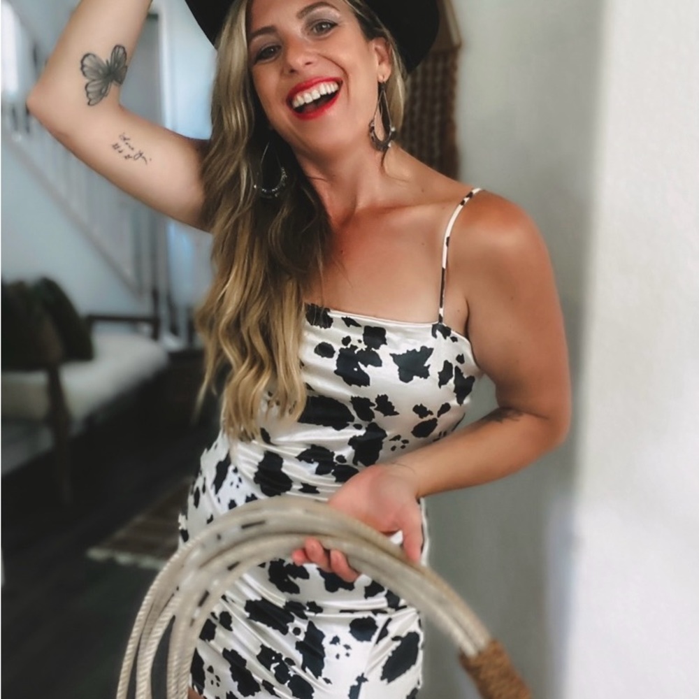 COWPRINT POLYESTER DRESS ~ size Large